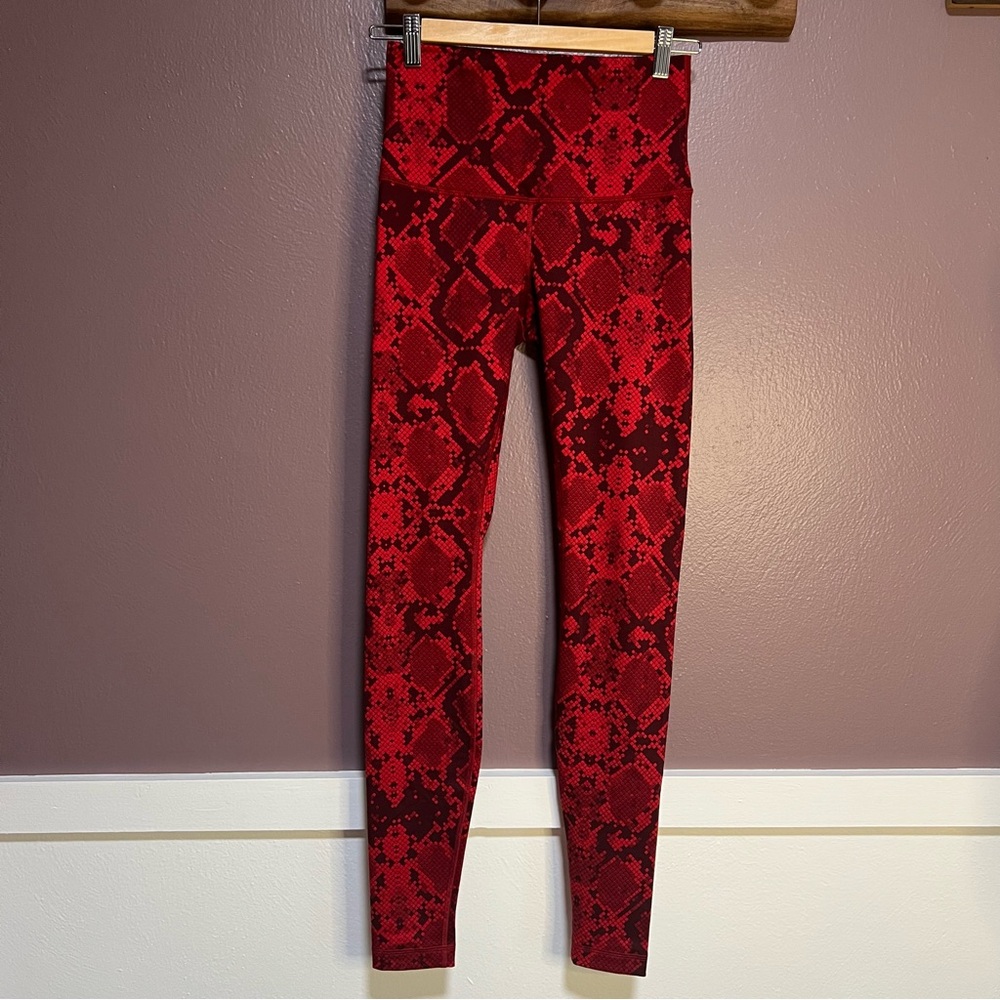 Lululemon Wunder Under High Rise